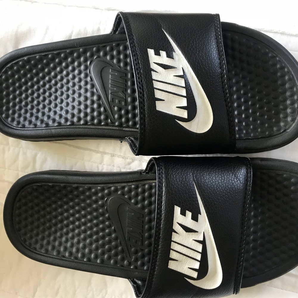 Nike slides